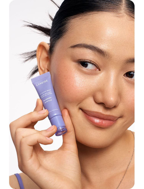 Laneige Lip Glowy Balm Blueberry Сияющий бальзам для губ Чорниця