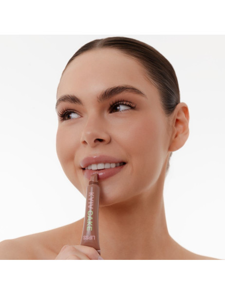 Lipss Lipper Kyiv Cake Блиск для губ з ароматом 