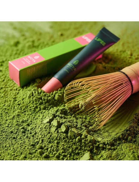 Lipss & Moya Matcha Lipper Matcha Strawberry Блиск для губ з ароматом полуничної матчі
