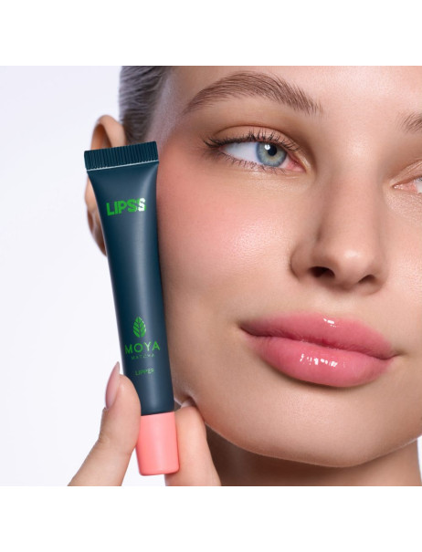 Lipss & Moya Matcha Lipper Matcha Strawberry Блиск для губ з ароматом полуничної матчі
