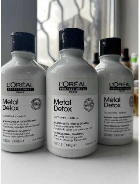 L’Oréal Professionnel Metal Detox Anti-metal Cleansing Cream Shampoo Профессиональный очищающий шампунь против металлических накоплений в волосах после окрашивания или осветления