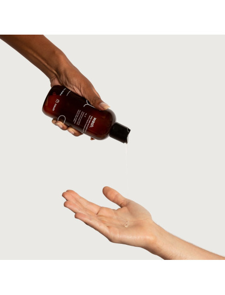 Maude Wash no.3 Eucalyptus and Sandalwood Гель для душа и пена для ванны Аромат №3 эвкалипт и сандаловое дерево