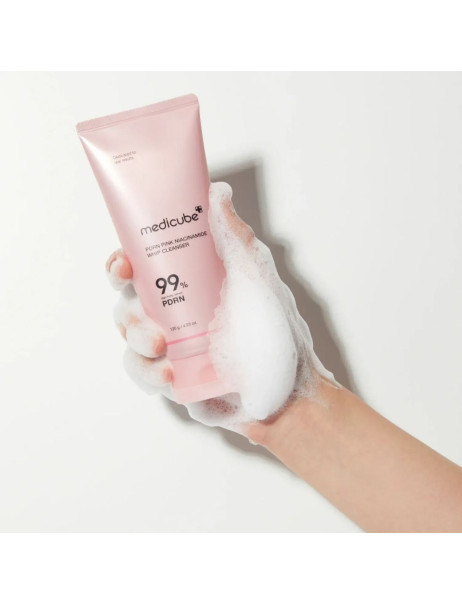 Medicube PDRN Pink Niacinamide Whip Cleanser Очищувальна пінка з полінуклеотидами та ніацинамідом
