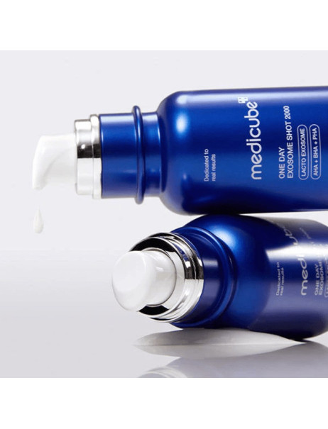 Medicube One Day Exosome Shot Pore Ampoule 2000 Сироватка з екзосомами та спікулами для звуження пор