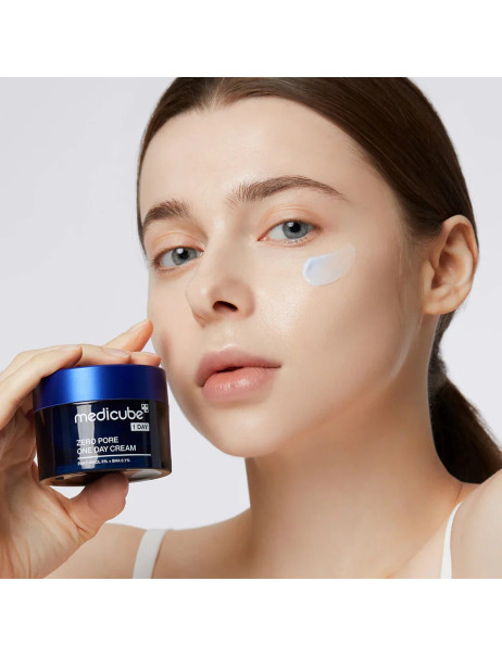 Medicube Zero Pore One Day Cream Зволожувальний балансуючий крем для шкіри з розширеними порами