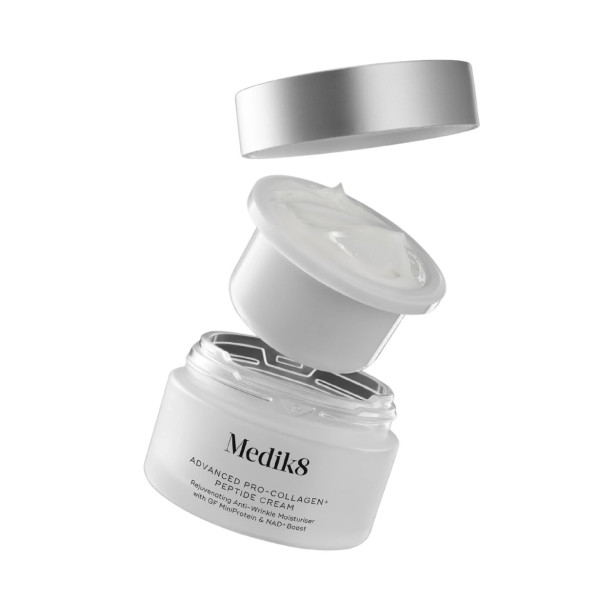 Medik8 Advanced Pro-Collagen+ Peptide Cream Refill Омолоджувальний зволожувальний крем від зморшок із фактором росту MiniProtein™ та бустером довголіття NAD+