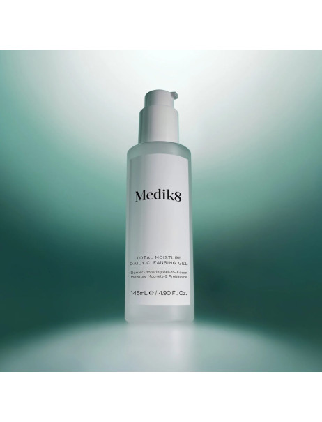 Medik8 Total Moisture Daily Cleansing Gel Зволожуючий гель для вмивання