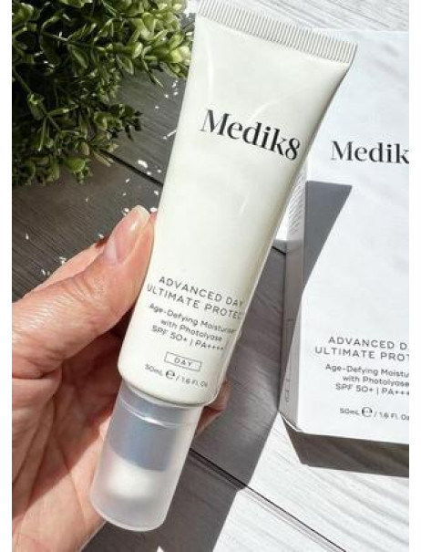 Medik8 Advanced Day Ultimate Protect SPF50 Антивозрастной увлажняющий солнцезащитный крем