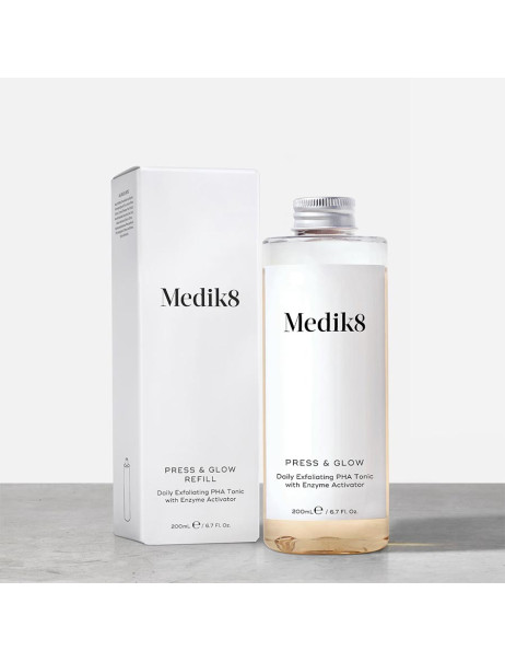 Medik8 Refill Press & Glow Ежедневный тоник-отшелушиватель в сменном флаконе