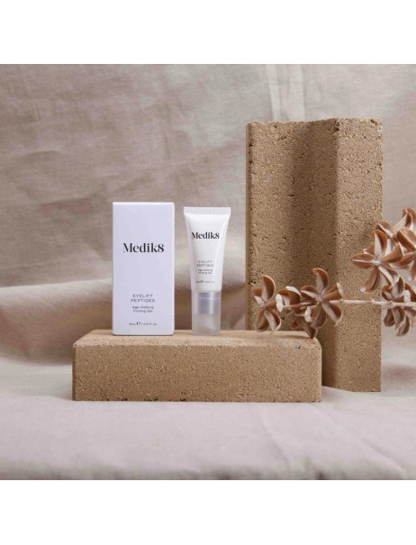 Medik8 Eye Peptide Lift Сыворотка для лифтинга глазного контура