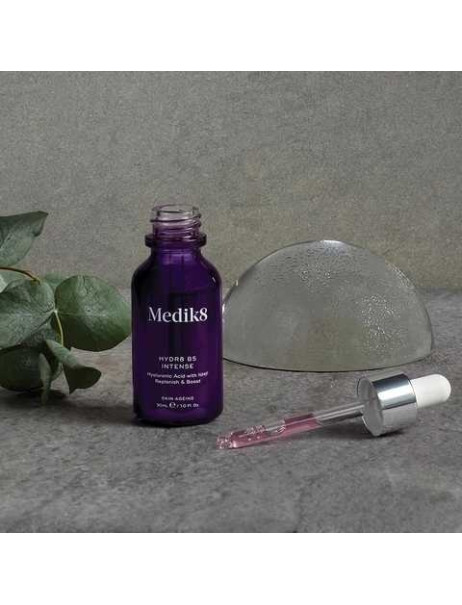 Medik8 Hydr8 B5 Intense Интенсивная увлажняющая сыворотка c гиалуроновой кислотой