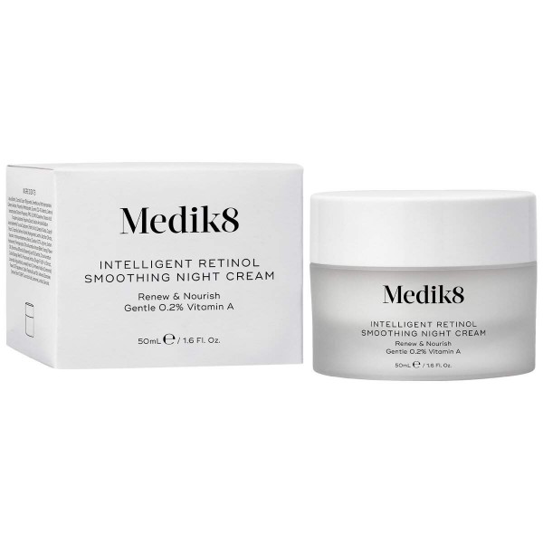 Medik8 Intelligent Retinol Smoothing Night Cream Відновлюючий та живильний нічний крем з 0,2% вітаміну А