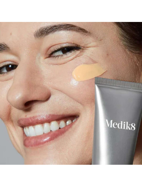 Medik8 Nighttime Renew Age-Defying Face and Eyes Collection Лімітований антивіковий набір для шкіри обличчя та шкіри навколо очей з ретинолом
