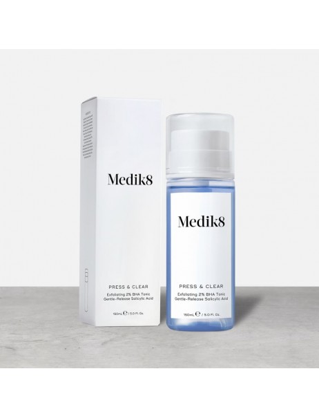 Medik8 Press & Clear Exfoliating 2% BHA Tonic Тонік з BHA для проблемної шкіри