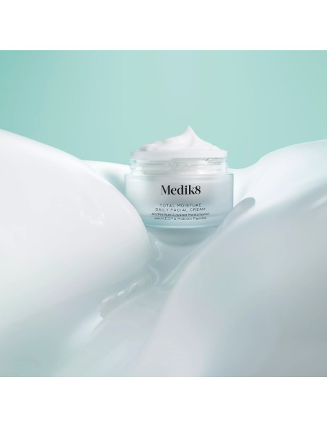 Medik8 Total Moisture Daily Facial Cream Щоденний зволожуючий крем для обличчя