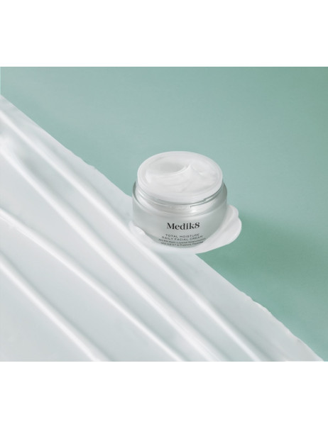 Medik8 Total Moisture Daily Facial Cream Щоденний зволожуючий крем для обличчя