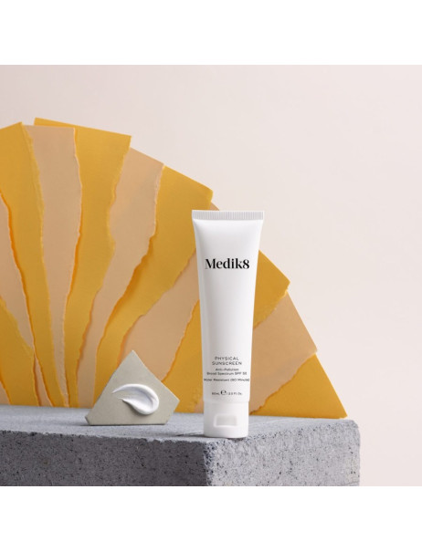 Сонцезахисний крем Medik8 Physical Sunscreen