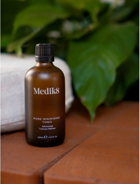 Medik8 Pore Minimising Tonic Тоник для уменьшения пор и улучшения текстуры кожи