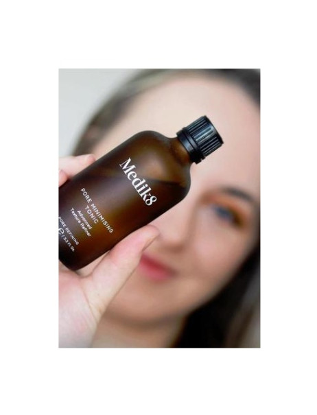 Medik8 Pore Minimising Tonic Тоник для уменьшения пор и улучшения текстуры кожи