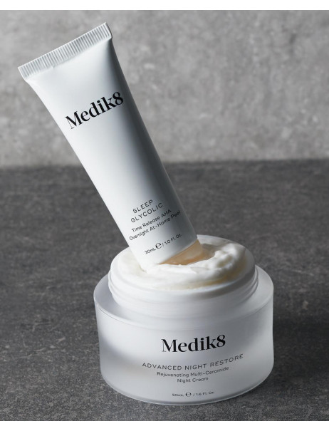 Medik8 Sleep Glycolic Нічна пілінг-сироватка з гліколевої кислотою
