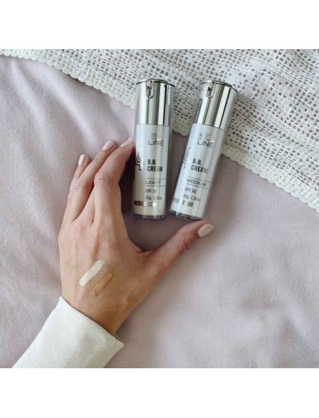 Me Line 04 BB Cream Light Тональний зволожувальний крем з SPF 30 Світлий