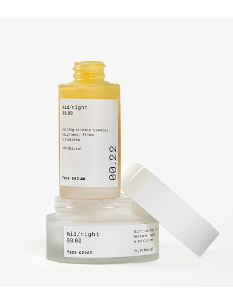 Mid/night 00.00 Face Serum 00.22 Вітамінна сироватка для обличчя