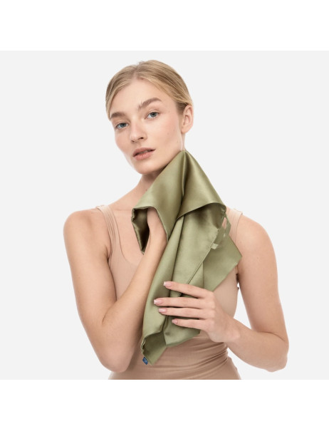 MOLODO Silk Face Towel with Microfiber Forest Moss Шелковое полотенце с микрофиброй для лица, оливковое