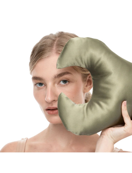 MOLODO Silk Anti-Aging Pillow Key Forest Moss Антивозрастная подушка против морщин вокруг глаз, оливковая