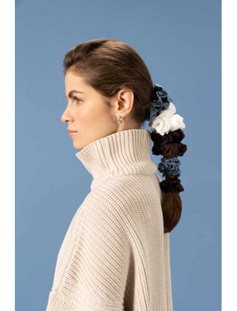 MOLODO Silk Scrunchie Maxi Blue Объёмная резинка из шелка, голубая