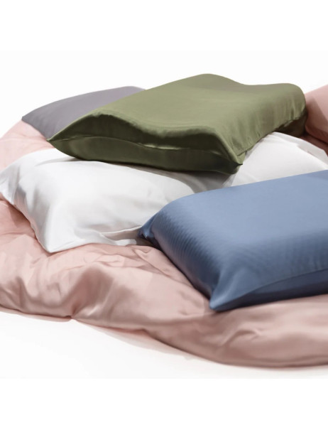MOLODO Silk Mulberry Pillowcase Forest Moss Наволочка из 100% шелка, оливковая