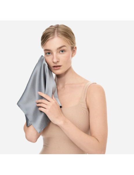 MOLODO Silk Face Towel with Microfiber Stone Grey Шелковое полотенце с микрофиброй для лица, серое