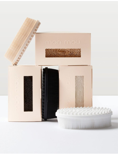 Чорна силіконова щіточка для очищення шкіри Mon Mou Soft Body Brush