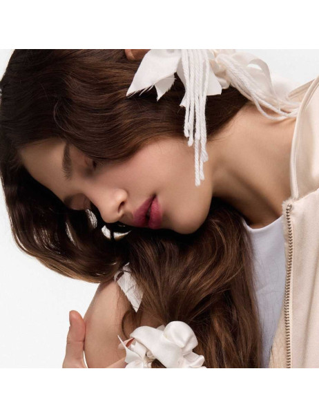 Mon Mou × Bobkova Silk Scrunchie White Дизайнерська резинка з шовку Білий