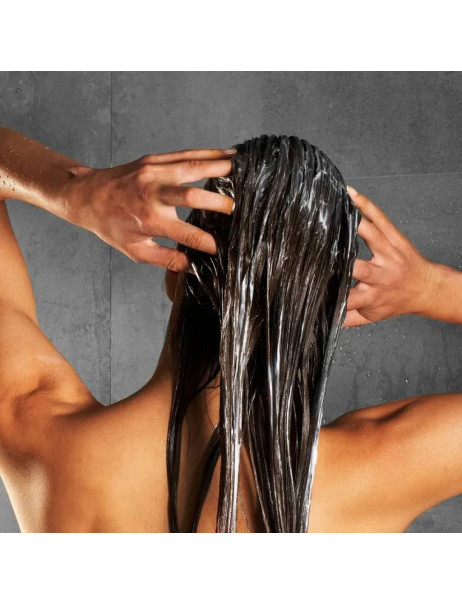 Nanogen Thickening Conditioner For All Hair Types Кондиціонер для потовщення і росту волосся