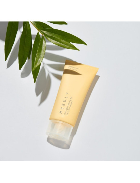 Needly Vita C Glow Tone Up Sun SPF 50+ PA++++ Солнцезащитный крем с эффектом осветления и сияния