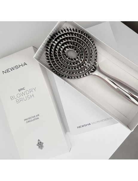 Newsha Epic Blowdry Brush Розчіска для вкладання феном