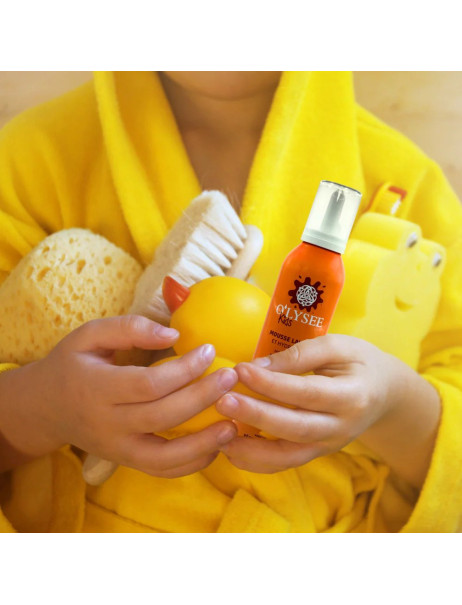 O'lysee Whipped Shower Foam Peach & Apricot Детская увлажняющая крем-пенка для купания 3 в 1 с ароматом персика и абрикоса