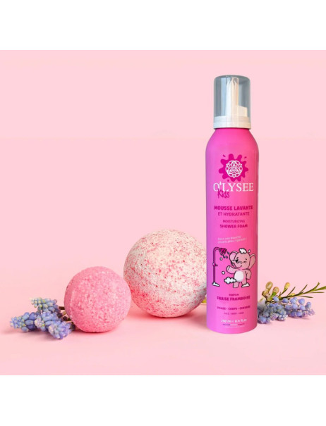 O'lysee Whipped Shower Foam Strawberry & Raspberry Детская увлажняющая крем-пенка для купания 3 в 1 с ароматом клубники и малины