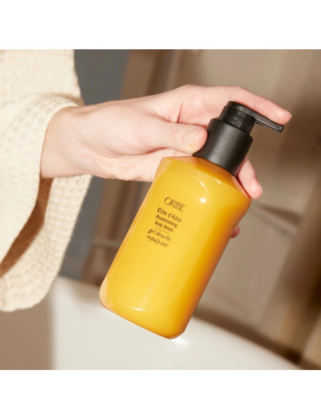 Oribe Cote d'Azur Replenishing Body Wash Пробуждающий гель для душа "Лазурный побережье"