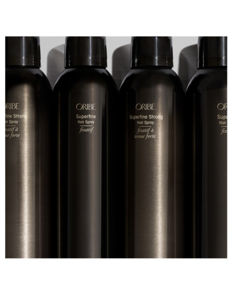 Невесомый спрей Oribe Superfine для укладки
