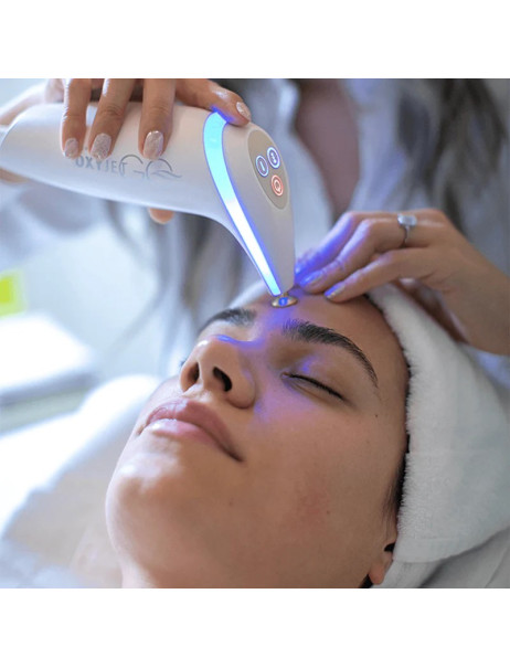 Oxyjet Go Serum 2 Сыворотка с инкапсулированным кислородом для зоны вокруг глаз и проблемных зон