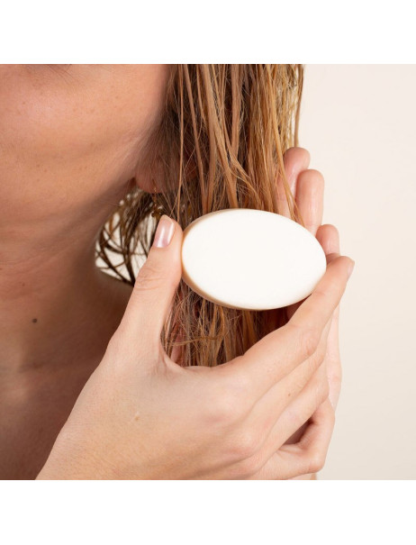 Panier des Sens Intemporels Soothing Almond Normal Hair Conditioner Bar Кондиціонер-бар для нормального волосся Мигдаль