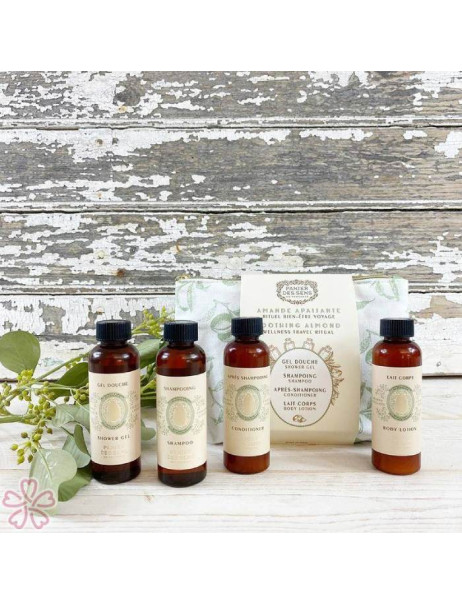 Panier des Sens Intemporels Soothing Almond Travel Set Набір для подорожей 