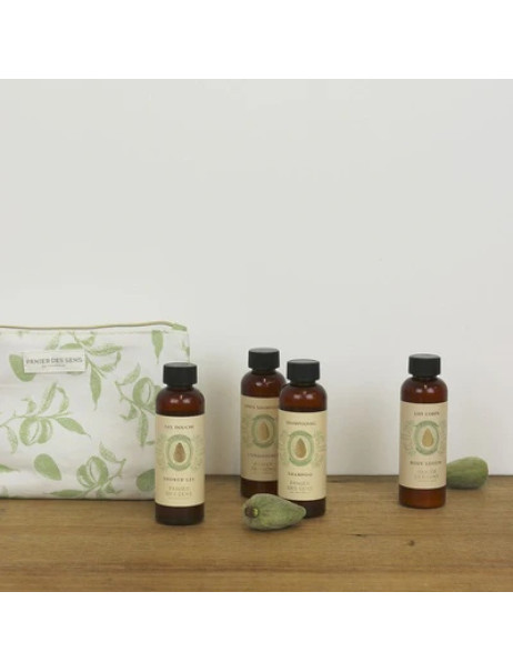 Panier des Sens Intemporels Soothing Almond Travel Set Набір для подорожей 