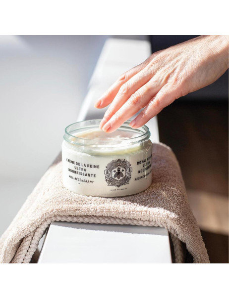 Panier des Sens Intemporels Regenerating Honey Ultra Nourishing Royal Body Cream Насыщенный крем для тела Мед