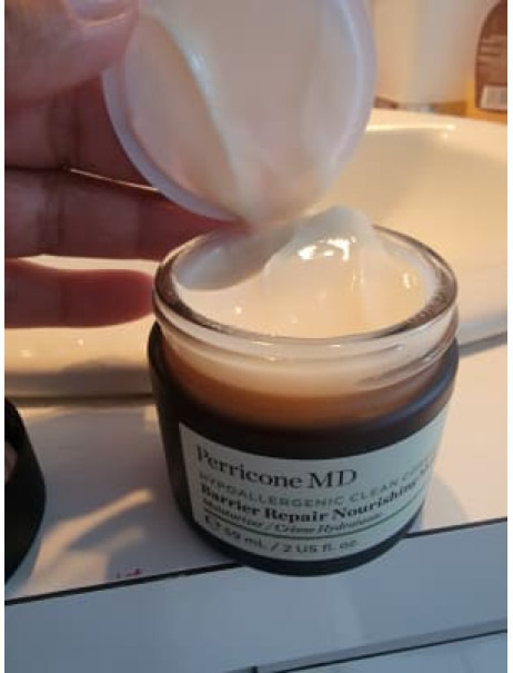 Perricone MD Hypoallergenic Clean Correction Barrier Repair Nourishing Moisturizer Увлажняющий крем для лица