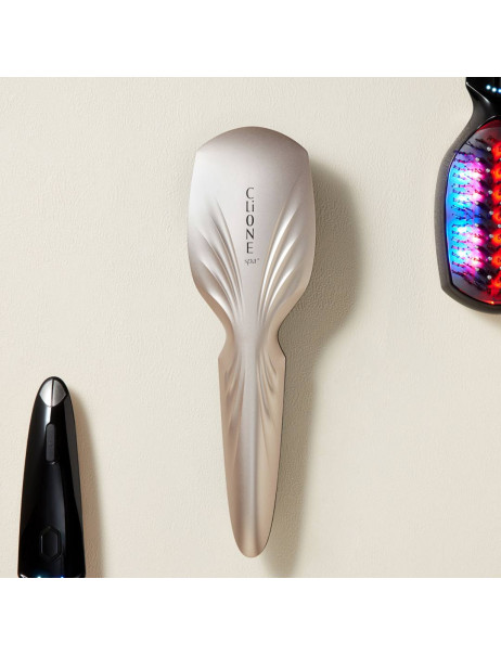 Plamine Clione SPA Щетка для ухода за волосами с LED терапией