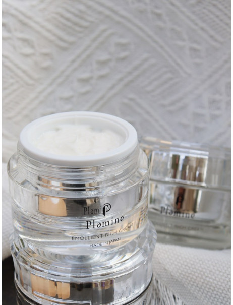 Plamine Emolient Rich Cream Унікальний крем для пружності та еластичності шкіри