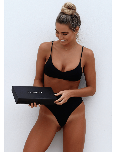 Bali Body Набір косметики The Complete Glow