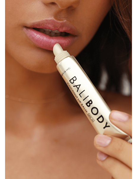 Coconut Lip Balm SPF15 Бальзам для губ Bali Body Coconut Lip Balm Бальзам для губ сонцезахисний Bali Body